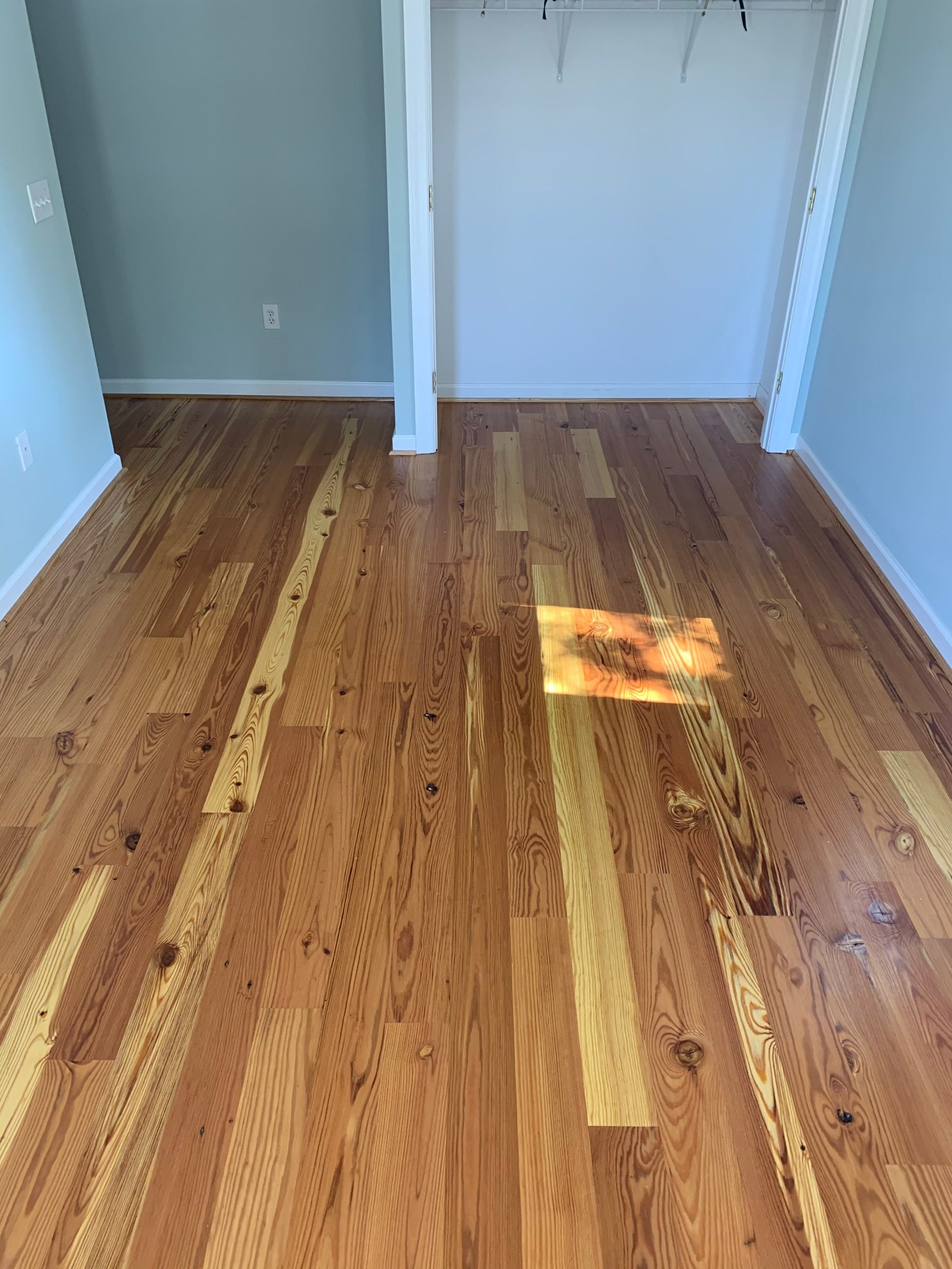 antique-heart-pine-flooring-select-grade-1