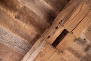 Weathered-Grey-Ceiling-Planking-Hand-Hewn-Beams