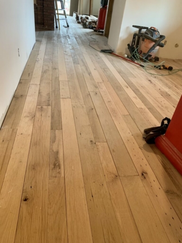 southend-reclaimed-smooth-face-mixed-oak-flooring-unfinished