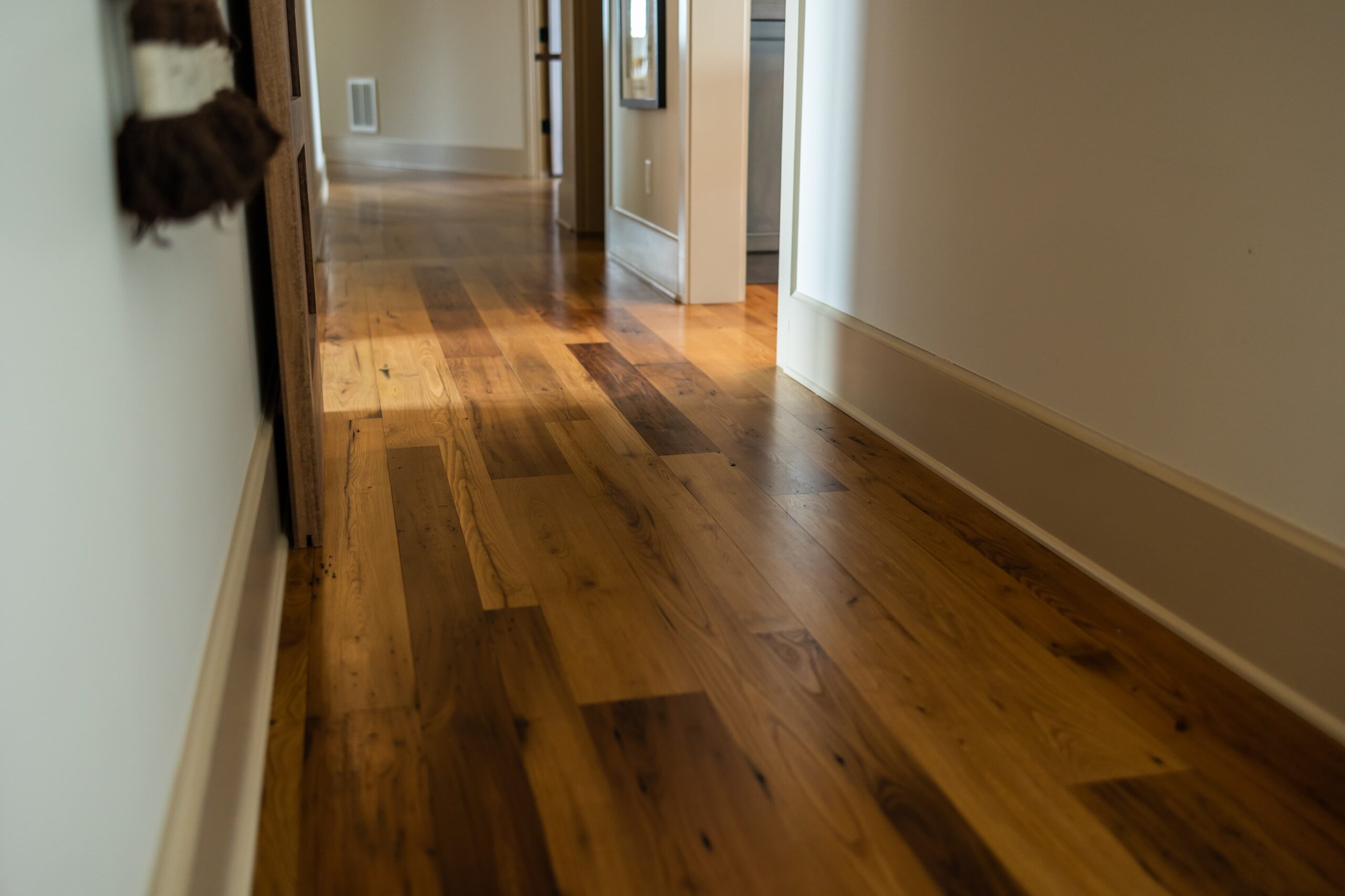 southend-reclaimed-antique-reclaimed-wormy-chestnut-flooring-22
