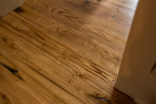 southend-reclaimed-antique-reclaimed-wormy-chestnut-flooring-23