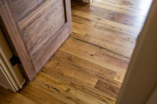 southend-reclaimed-antique-reclaimed-wormy-chestnut-flooring-37