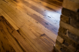 southend-reclaimed-antique-reclaimed-wormy-chestnut-flooring-46