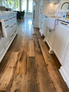 southend-reclaimed-original-face-skip-planed-white-oak-flooring-43