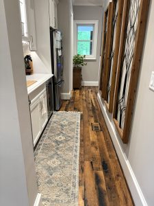 Racehorse Reclaimed Oak Flooring - Dark Horse - Southend Reclaimed