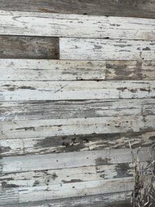 southend-reclaimed-faded-white-reclaimed-barnsiding-12