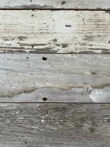 southend-reclaimed-faded-white-reclaimed-barnsiding-16