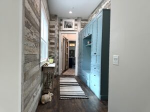 southend-reclaimed-faded-white-reclaimed-barnsiding-19