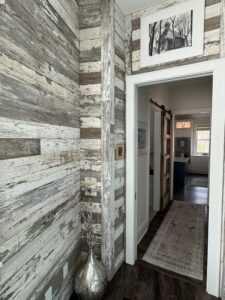 southend-reclaimed-faded-white-reclaimed-barnsiding-5