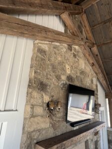 southend-reclaimed-original-face-reclaimed-antique-heart-pine-beams-red-oaks-plantation-13
