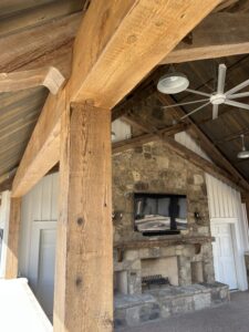 southend-reclaimed-original-face-reclaimed-antique-heart-pine-beams-red-oaks-plantation-4
