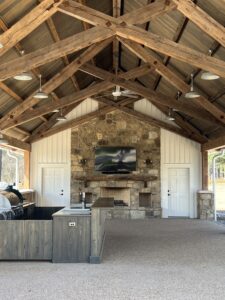 southend-reclaimed-original-face-reclaimed-antique-heart-pine-beams-red-oaks-plantation-8