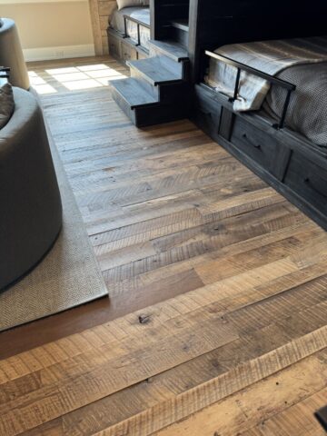 southend-reclaimed-original-face-reclaimed-mixed-hardwoods-barnplank-flooring-11
