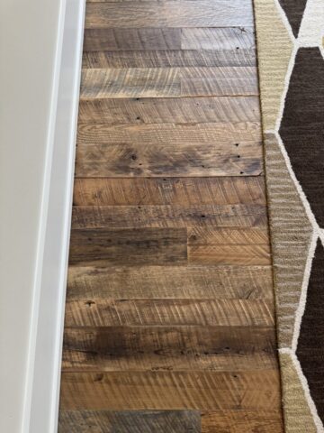 southend-reclaimed-original-face-reclaimed-mixed-hardwoods-barnplank-flooring-5