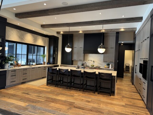 southend-reclaimed-original-face-reclaimed-oak-flooring-6