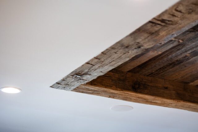 southend-reclaimed-hand-hewn-box-beams-weathered-grey-barnsiding-2
