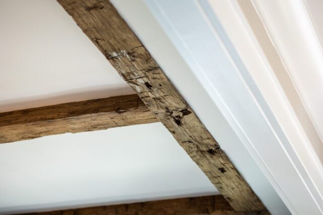 southend-reclaimed-mixed-hardwoods-reclaimed-hand-hewn-box-beams-3