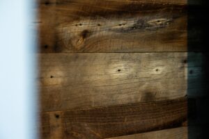 southend-reclaimed-original-face-mixed-hardwoods-wall-planking-4