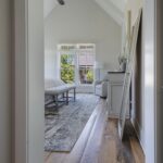 southend-reclaimed-original-face-skip-planed-reclaimed-oak-solid-plank-flooring-10