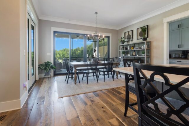 southend-reclaimed-original-face-skip-planed-reclaimed-oak-solid-plank-flooring-4