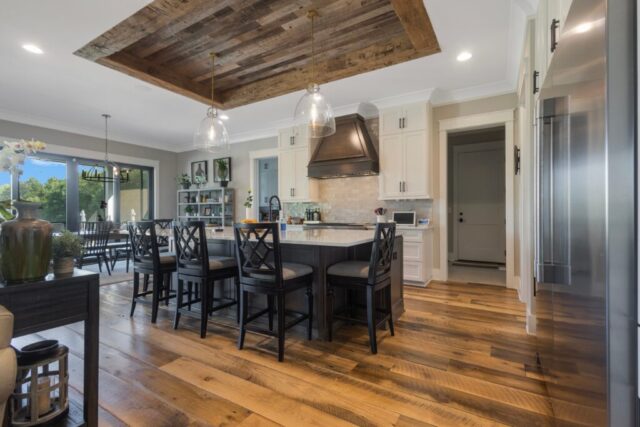 southend-reclaimed-original-face-skip-planed-reclaimed-oak-solid-plank-flooring-hand-hewn-box-beams-weathered-grey-barnsiding-5