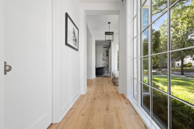 southend-reclaimed-reclaimed-antique -white-oak-flooring-smooth-face