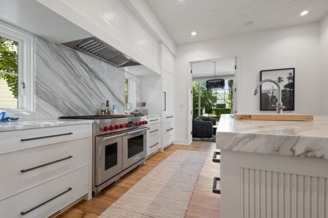southend-reclaimed-reclaimed-antique -white-oak-flooring-smooth-face-14