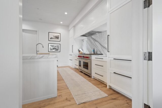 southend-reclaimed-reclaimed-antique -white-oak-flooring-smooth-face-18
