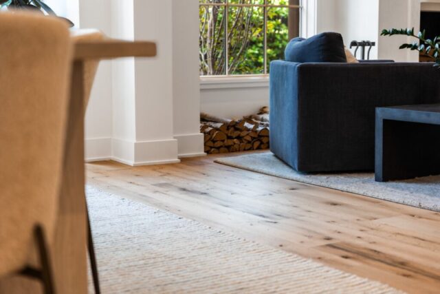 southend-reclaimed-reclaimed-antique -white-oak-flooring-smooth-face-22