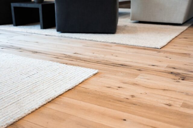 southend-reclaimed-reclaimed-antique -white-oak-flooring-smooth-face-23