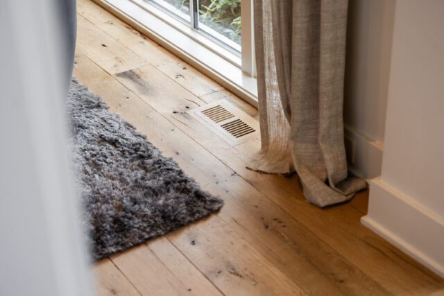 southend-reclaimed-reclaimed-antique -white-oak-flooring-smooth-face-32