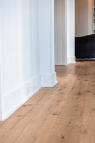 southend-reclaimed-reclaimed-antique -white-oak-flooring-smooth-face-43