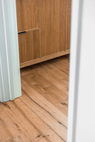 southend-reclaimed-reclaimed-antique -white-oak-flooring-smooth-face-52