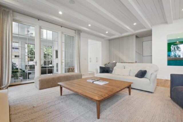 southend-reclaimed-reclaimed-antique -white-oak-flooring-smooth-face-6
