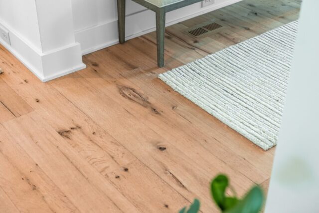 southend-reclaimed-reclaimed-antique -white-oak-flooring-smooth-face-64