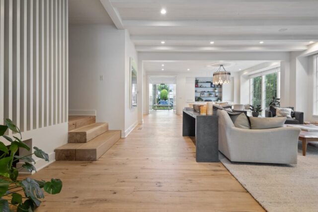 southend-reclaimed-reclaimed-antique -white-oak-flooring-smooth-face-9
