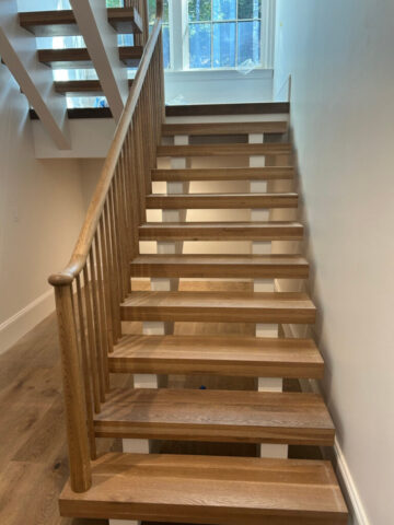southend-reclaimed-european-white-oak-stair-treads