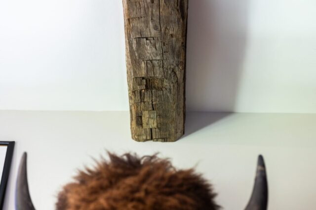 southend-reclaimed-hand-hewn-box-beam-5