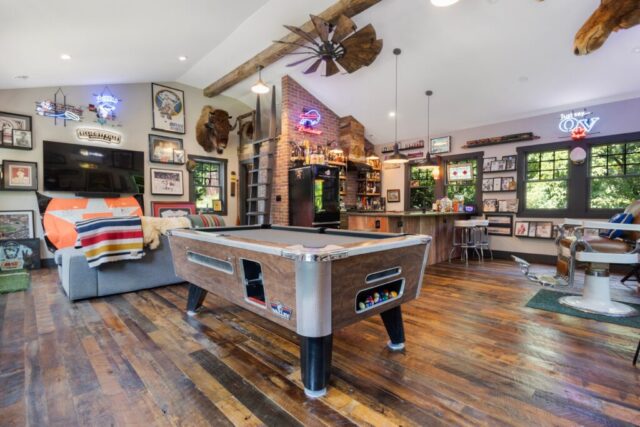 southend-reclaimed-original -face-mixed-hardwoods-8