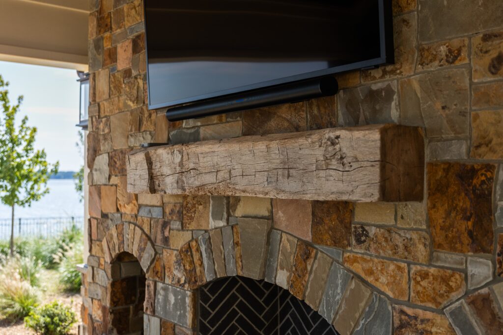 Reclaimed Solid Mantel