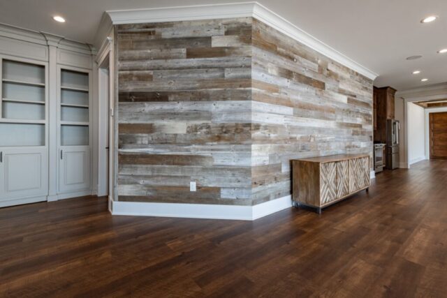 Weathered Grey Barnsiding Wall Paneling
