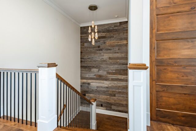 Weathered Grey Barnsiding Wall Paneling