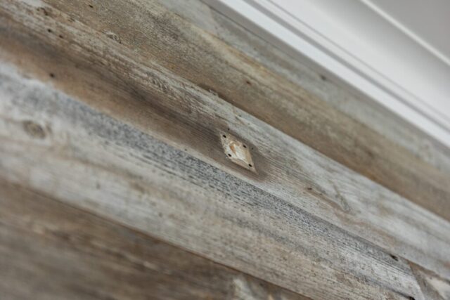 Weathered Grey Barnsiding Wall Paneling