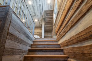 Reclaimed Weathered Grey Barnsiding
