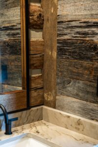Reclaimed Weathered Grey Barnsiding