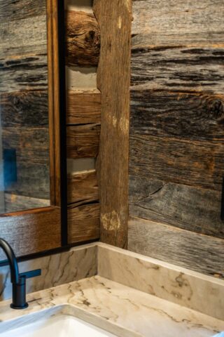 Reclaimed Weathered Grey Barnsiding